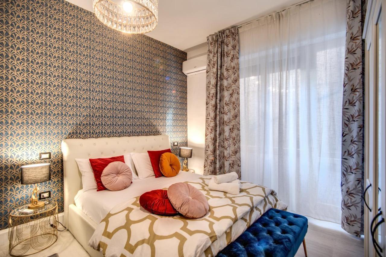 Aweshomeitaly - White Mirrors Apartment Pisa Bagian luar foto