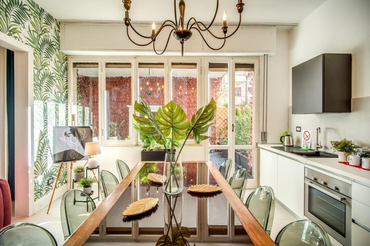 Aweshomeitaly - White Mirrors Apartment Pisa Bagian luar foto