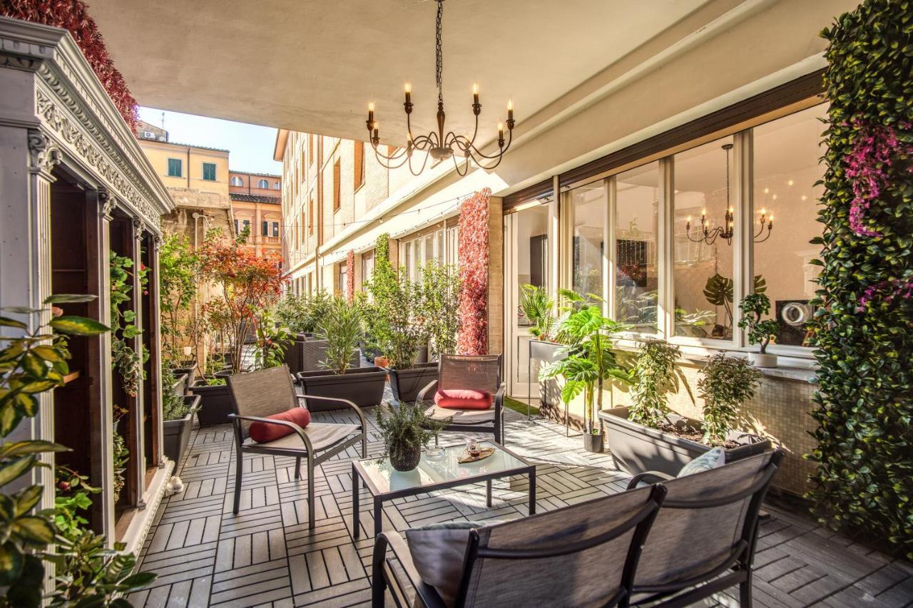 Aweshomeitaly - White Mirrors Apartment Pisa Bagian luar foto