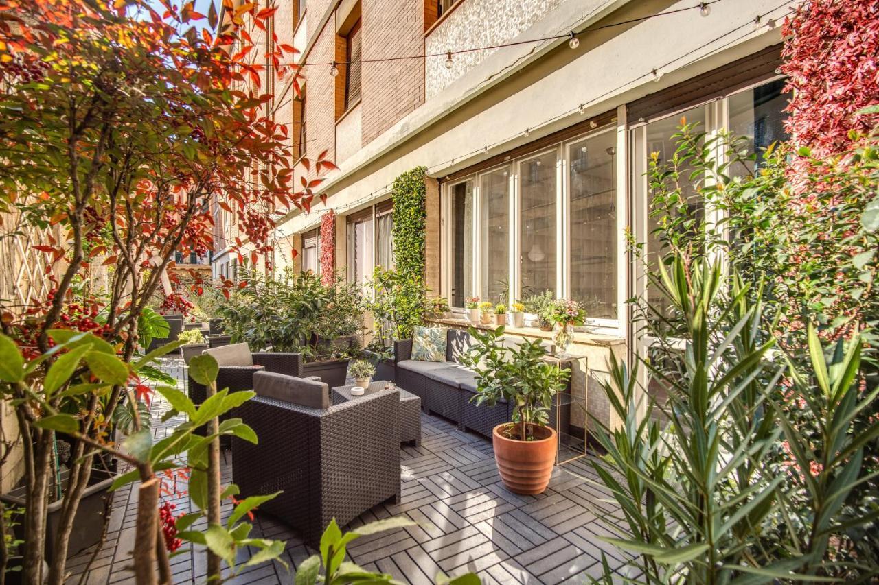 Aweshomeitaly - White Mirrors Apartment Pisa Bagian luar foto