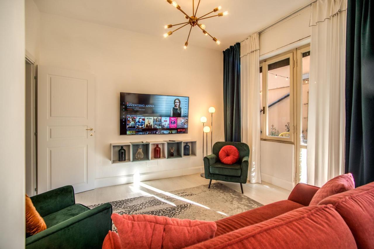 Aweshomeitaly - White Mirrors Apartment Pisa Bagian luar foto