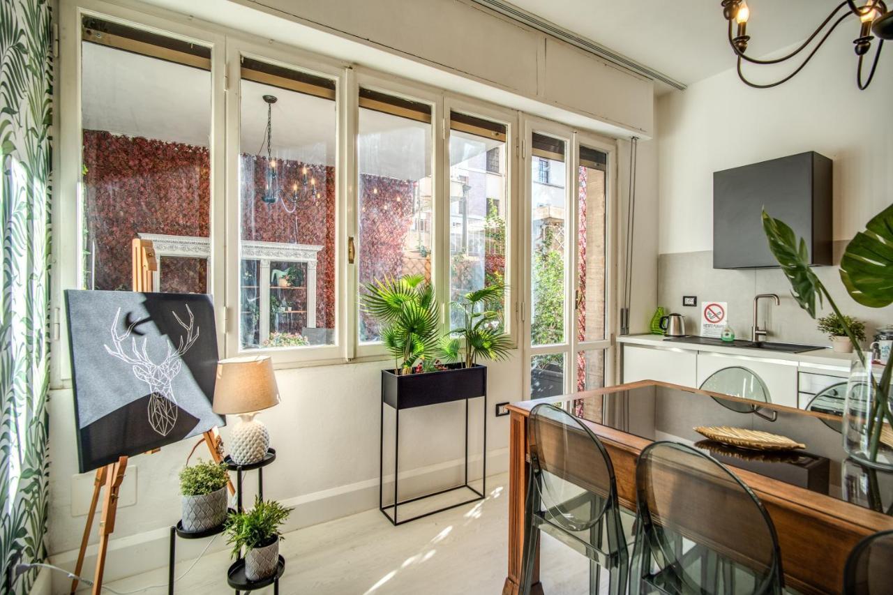 Aweshomeitaly - White Mirrors Apartment Pisa Bagian luar foto