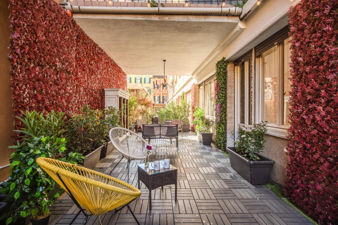 Aweshomeitaly - White Mirrors Apartment Pisa Bagian luar foto